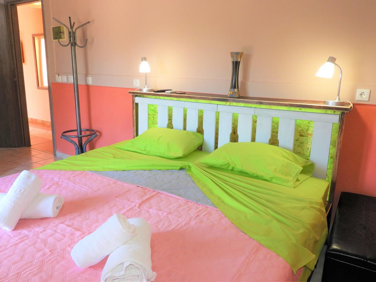 Zako Apartments Limenária Eksteriør bilde