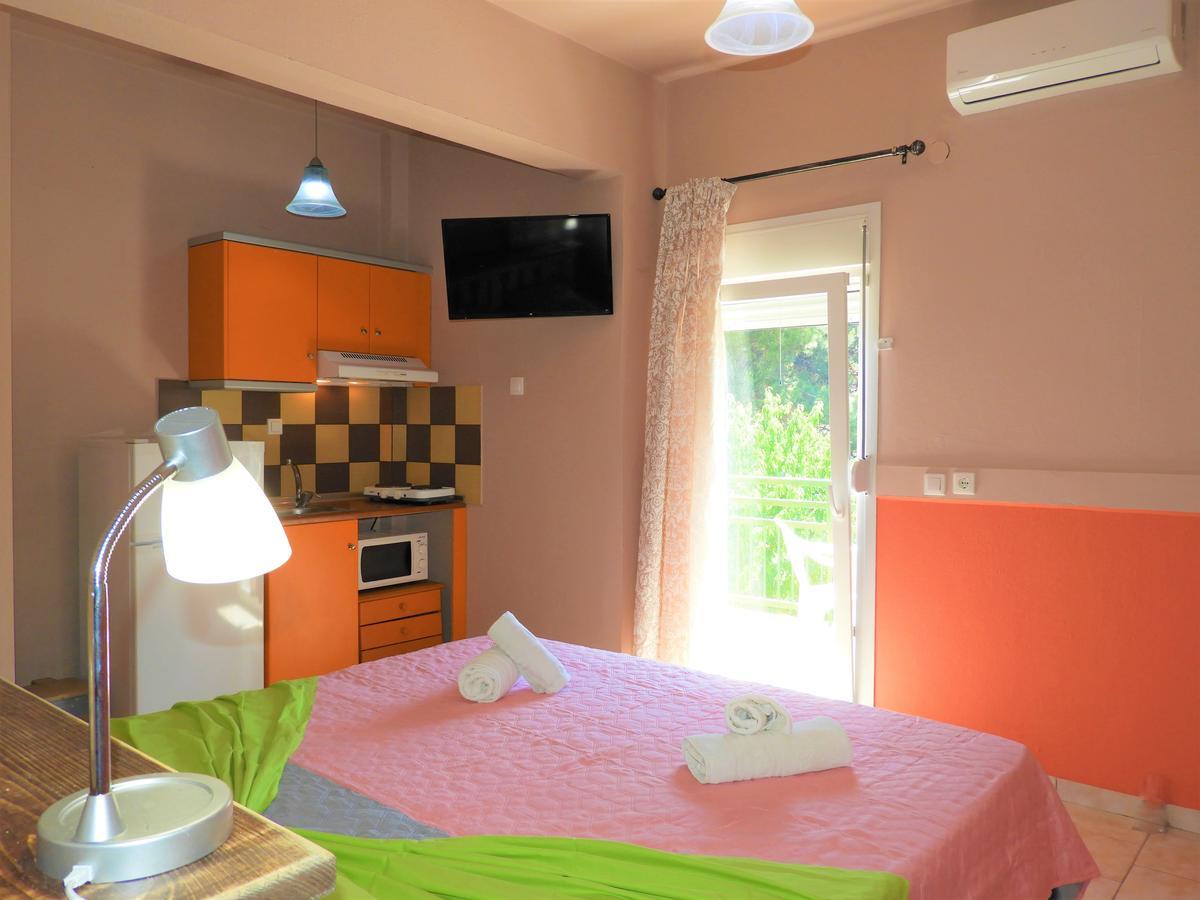Zako Apartments Limenária Eksteriør bilde
