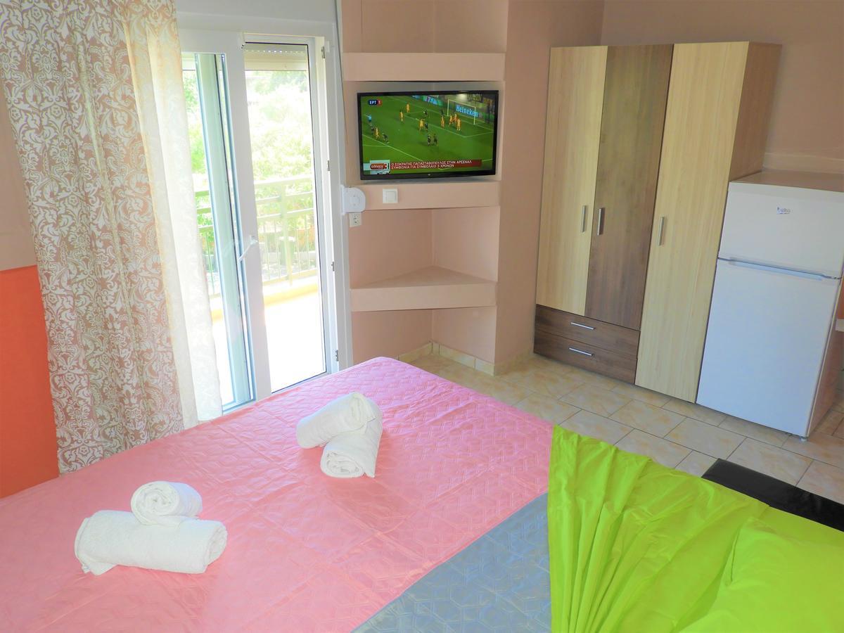 Zako Apartments Limenária Eksteriør bilde